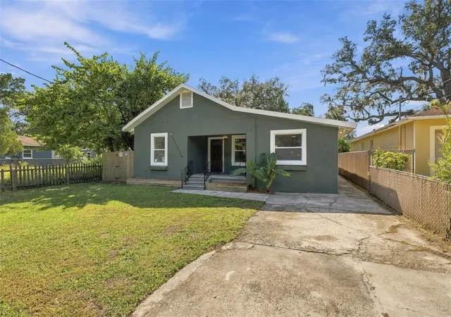 Photo 1 of Single family home for sale at 2005 E N Bay St, Tampa, FL 33610 | MLS# TB8562455 | Listing updated on 2026-10-29