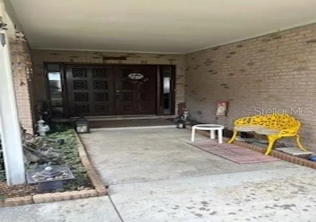 Photo 1 of Single family home for sale at 2828 Bellwood Dr, Brandon, FL 33511 | MLS# TB8562468 | Listing updated on 2026-10-31