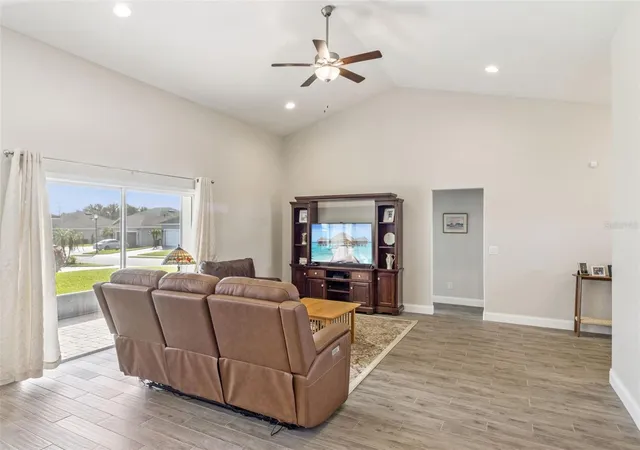 Photo 4 of Single family home for sale at 6116 Highlands Grace Blvd, Lakeland, FL 33812 | MLS# S5160387 | Listing updated on 2026-10-29