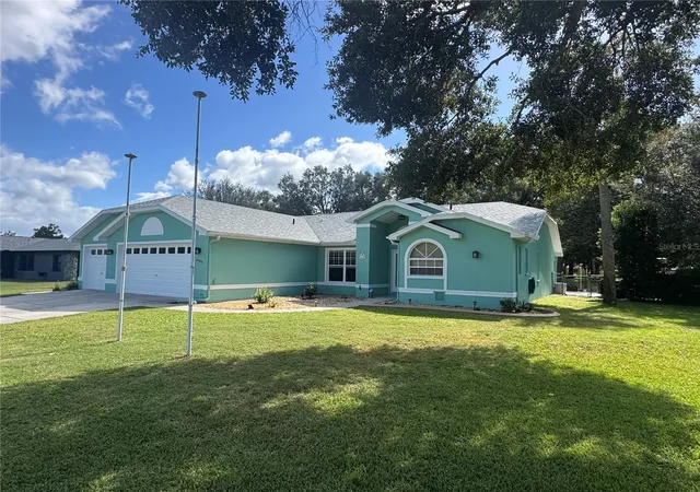 Photo 1 of Single family home for sale at 6104 W Wayward Wind Loop, Homosassa, FL 34448 | MLS# O6453472 | Listing updated on 2026-10-29