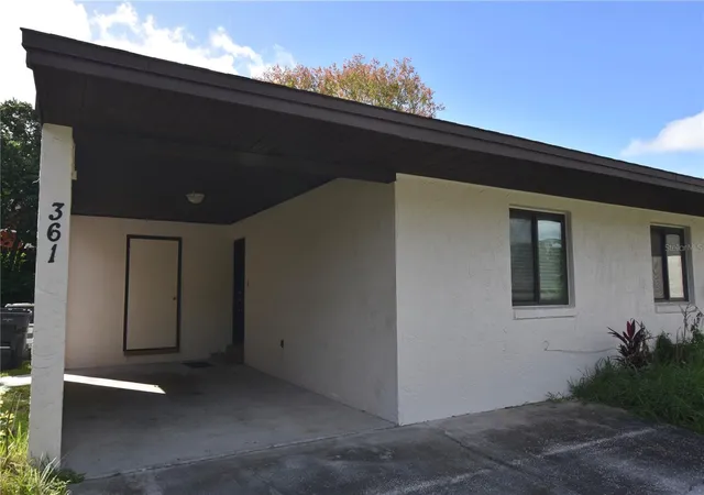 Photo 1 of Multi family home for sale at 361 Lake Harris Dr, Lakeland, FL 33813 | MLS# L4966123 | Listing updated on 2026-10-30