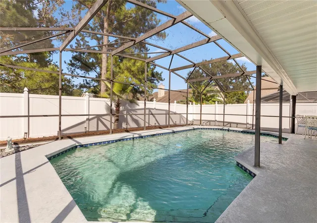 Photo 2 of Single family home for sale at 3755 Saint Lucie Ct, Winter Springs, FL 32708 | MLS# O6453480 | Listing updated on 2026-10-29