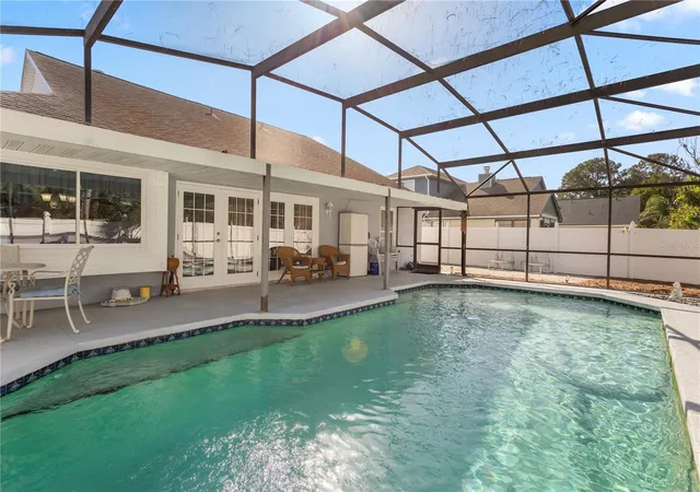 Photo 4 of Single family home for sale at 3755 Saint Lucie Ct, Winter Springs, FL 32708 | MLS# O6453480 | Listing updated on 2026-10-29