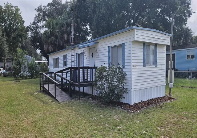 Manufactured home for sale at 14153 SE 93rd Terrace, SUMMERFIELD, FL 34491 | MLS# OM734859