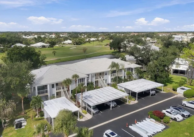 Condo for sale at 427 Cerromar Ln #355, VENICE, FL 34293 | MLS# D6149413