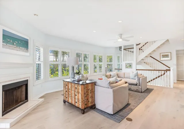 Photo 4 of House for sale at 45 Seawatch Lake Dr, Boca Grande, FL 33921 | MLS# D6149414 | Listing updated on 2026-10-29