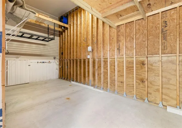 Photo 4 of Manufactured home for sale at 7004 Americana Dr NE #136, Saint Petersburg, FL 33702 | MLS# TB8562505 | Listing updated on 2026-10-29