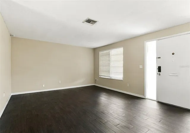 Photo 3 of Single family home for sale at 1336 W Hartley Cir, Deltona, FL 32725 | MLS# O6453505 | Listing updated on 2026-10-29