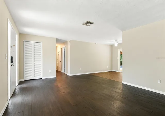 Photo 4 of Single family home for sale at 1336 W Hartley Cir, Deltona, FL 32725 | MLS# O6453505 | Listing updated on 2026-10-29