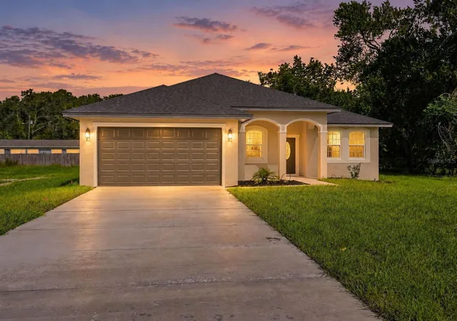 Photo 1 of Single family home for sale at 27279 Dale Ave, Brooksville, FL 34602 | MLS# TB8562514 | Listing updated on 2026-10-29