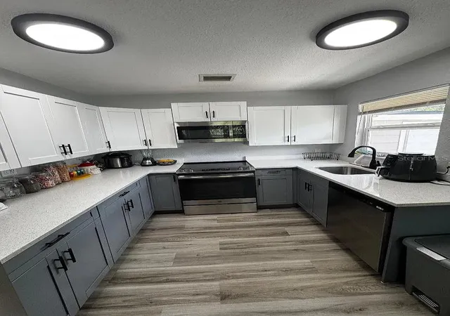 Photo 3 of Single family home for sale at 2001 2nd Street S, Saint Petersburg, FL 33705 | MLS# TB8562518 | Listing updated on 2026-10-30