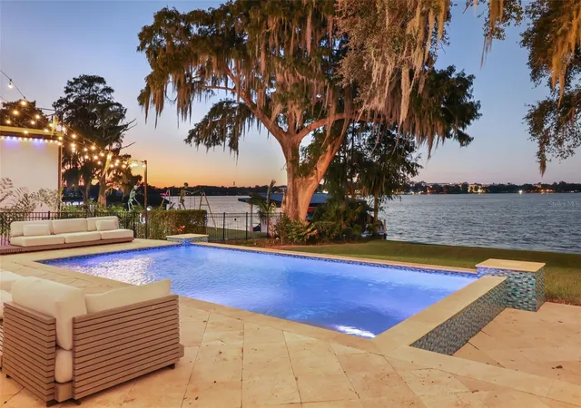Photo 1 of Single family home for sale at 541 Virginia Dr, Winter Park, FL 32789 | MLS# O6453520 | Listing updated on 2026-10-29