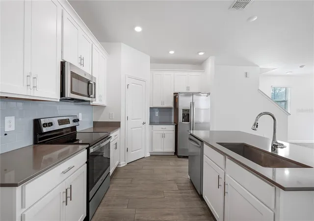 Photo 4 of Single family home for sale at 16549 Parable Way, Winter Garden, FL 34787 | MLS# O6453528 | Listing updated on 2026-10-29