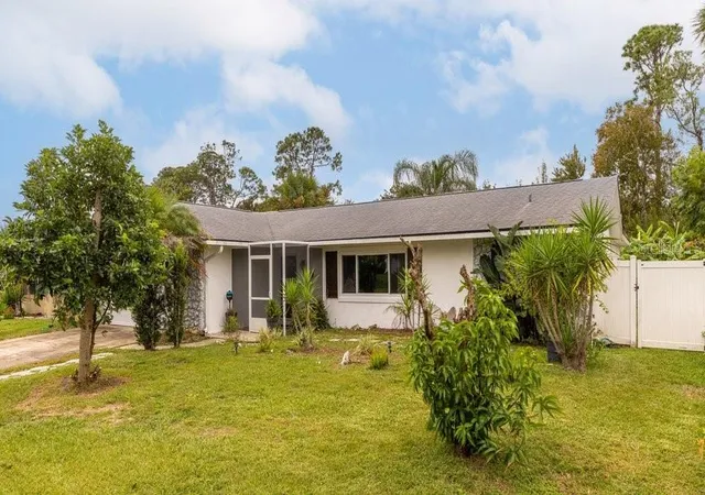 Photo 2 of Single family home for sale at 1115 Harms Way, Port Orange, FL 32129 | MLS# O6453533 | Listing updated on 2026-10-30