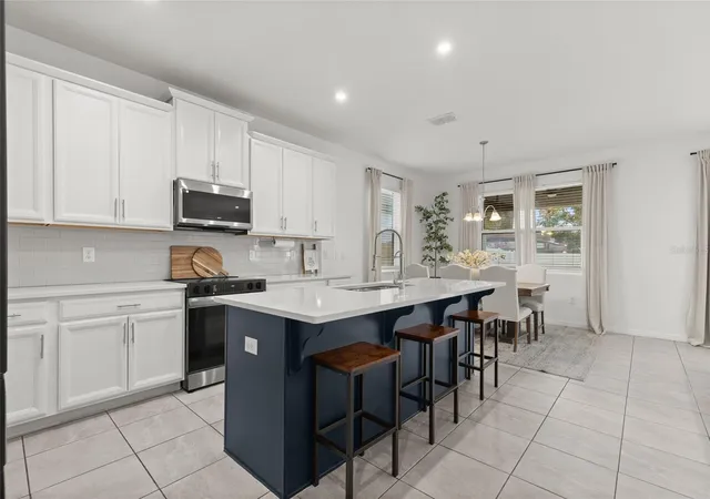 Photo 3 of Single family home for sale at 2530 Avian Loop, Kissimmee, FL 34741 | MLS# S5160399 | Listing updated on 2026-10-29