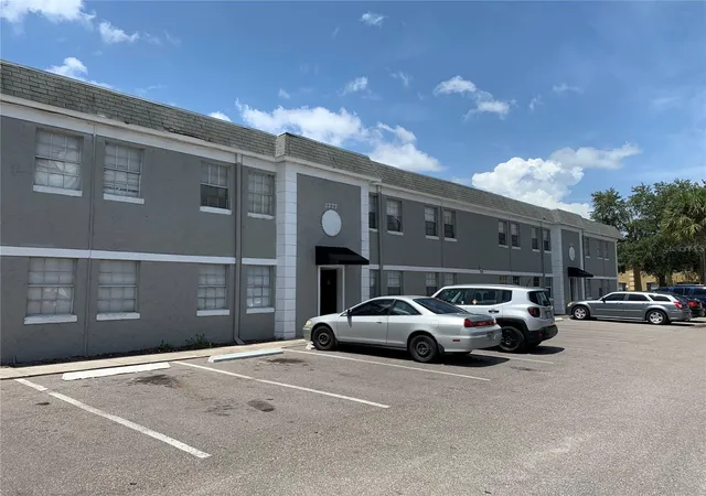 Condo for sale at 2777 L B Mcleod Rd #D, ORLANDO, FL 32805 | MLS# O6453564