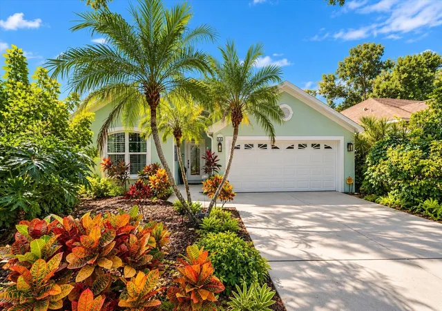 Photo 1 of Single family home for sale at 68 Tall Trees Ct, Sarasota, FL 34232 | MLS# A4711236 | Listing updated on 2026-10-29