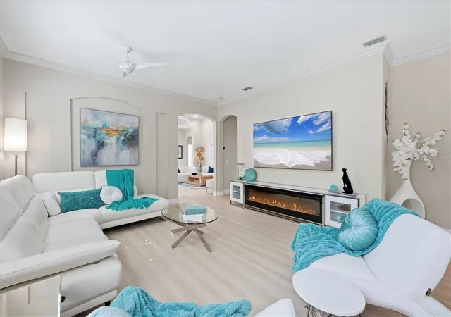Photo 4 of Single family home for sale at 68 Tall Trees Ct, Sarasota, FL 34232 | MLS# A4711236 | Listing updated on 2026-10-29