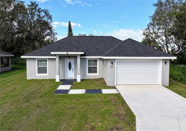 Photo 1 of Single family home for sale at 1757 N Olivia Dr, Avon Park, FL 33825 | MLS# S5160415 | Listing updated on 2026-10-30