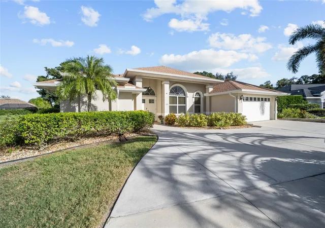 Photo 1 of Single family home for sale at 393 Vista Wood Dr, Venice, FL 34293 | MLS# A4711243 | Listing updated on 2026-10-31