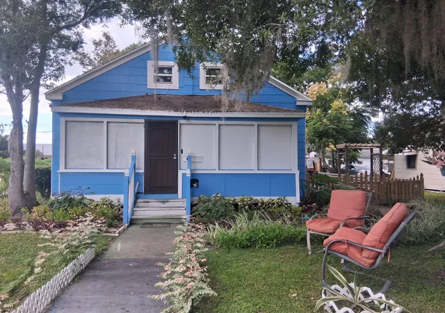 Photo 1 of Single family home for sale at 822 Kentucky Ave, Saint Cloud, FL 34769 | MLS# A4711245 | Listing updated on 2026-10-30