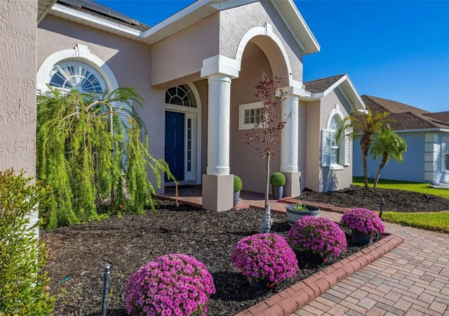 Photo 4 of Single family home for sale at 543 Dolcetto Dr, Davenport, FL 33897 | MLS# S5160417 | Listing updated on 2026-10-30