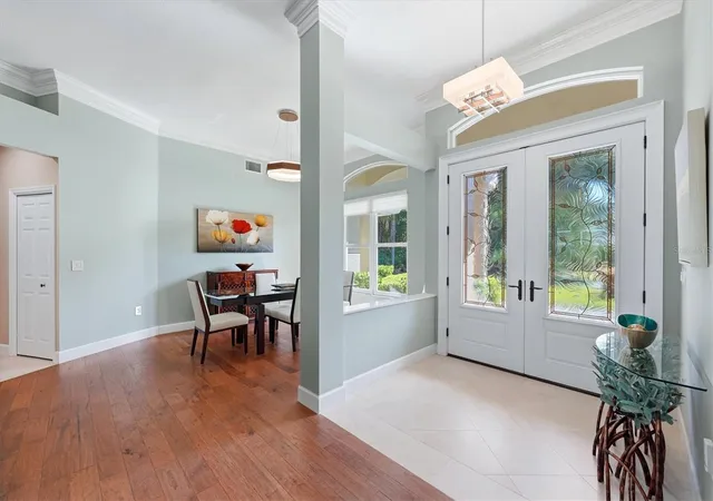 Photo 2 of Single family home for sale at 6607 Hunter Combe Xing, University Park, FL 34201 | MLS# A4711246 | Listing updated on 2026-10-29