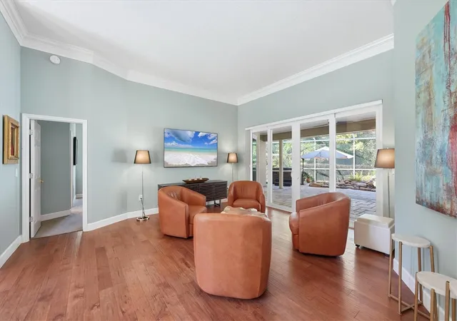 Photo 4 of Single family home for sale at 6607 Hunter Combe Xing, University Park, FL 34201 | MLS# A4711246 | Listing updated on 2026-10-29