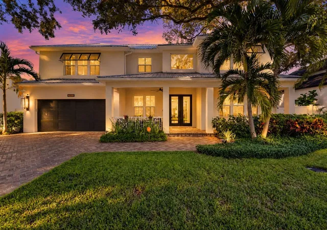 Photo 1 of Single family home for sale at 3407 W Vasconia St, Tampa, FL 33629 | MLS# TB8562619 | Listing updated on 2026-10-29