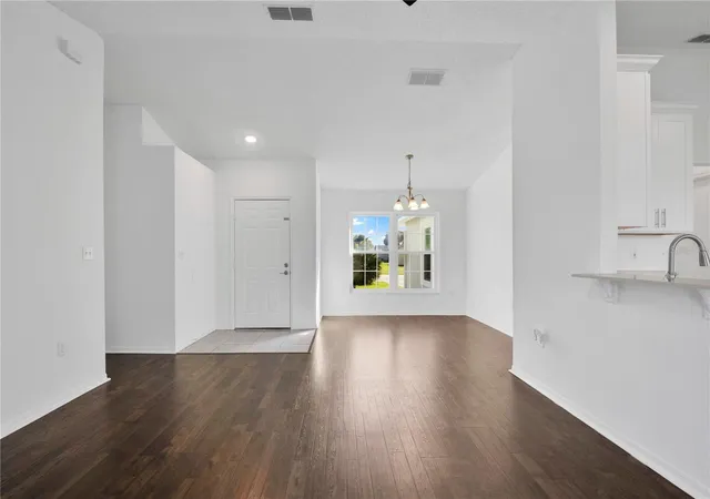 Photo 4 of Single family home for sale at 15741 Greater Groves Blvd, Clermont, FL 34714 | MLS# G5119603 | Listing updated on 2026-10-29