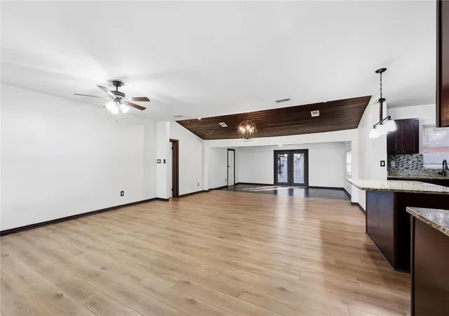 Photo 3 of Single family home for sale at 8009 Cardinal Dr, Tampa, FL 33617 | MLS# TB8562623 | Listing updated on 2026-10-29
