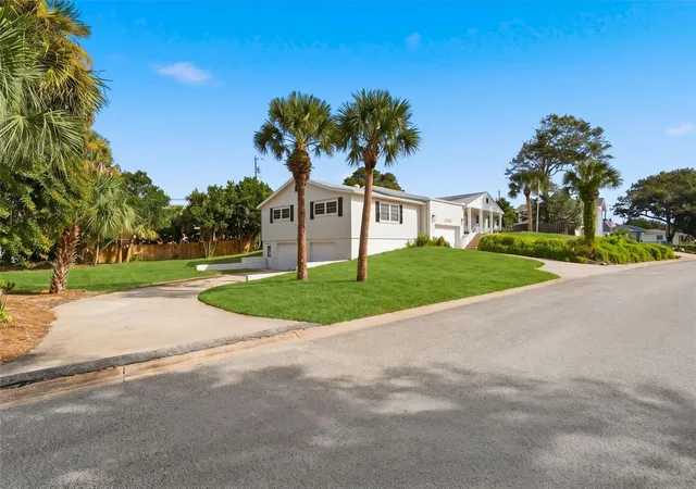 Photo 2 of Single family home for sale at 49 Kathy Dr, Ormond Beach, FL 32176 | MLS# O6453593 | Listing updated on 2026-10-29