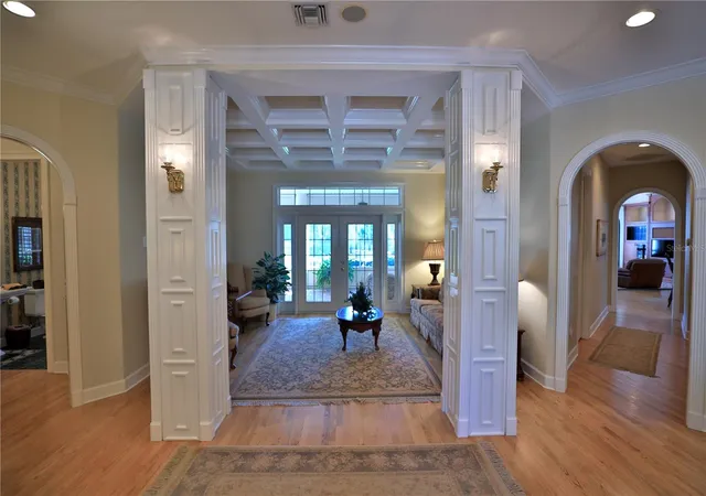 Photo 3 of Single family home for sale at 7308 SE 12th Circle, Ocala, FL 34480 | MLS# OM734887 | Listing updated on 2026-10-29