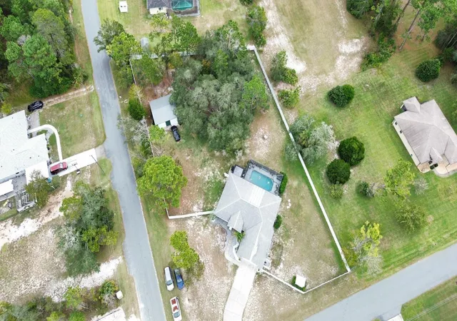 Photo 4 of Single family home for sale at 8210 Mackinaw Rd, Weeki Wachee, FL 34613 | MLS# TB8562641 | Listing updated on 2026-10-29