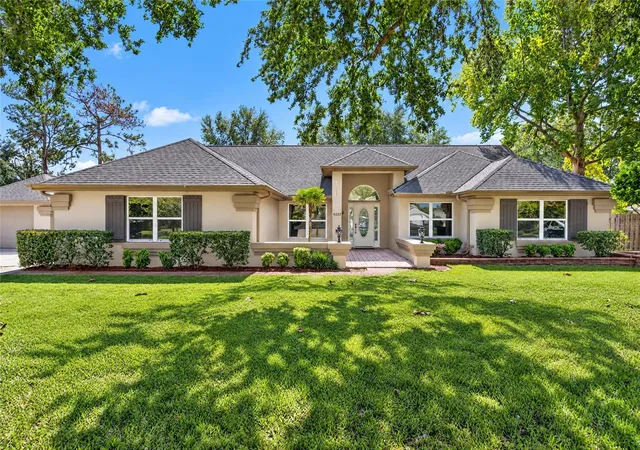 Photo 1 of Single family home for sale at 6222 NE 57th Place, Silver Springs, FL 34488 | MLS# OM734889 | Listing updated on 2026-10-30