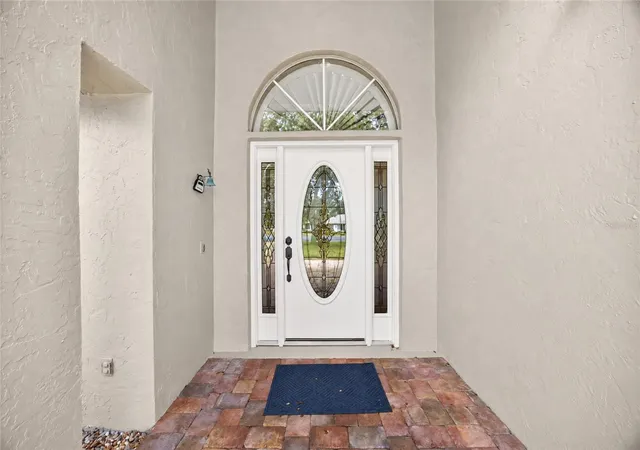 Photo 4 of Single family home for sale at 6222 NE 57th Place, Silver Springs, FL 34488 | MLS# OM734889 | Listing updated on 2026-10-30