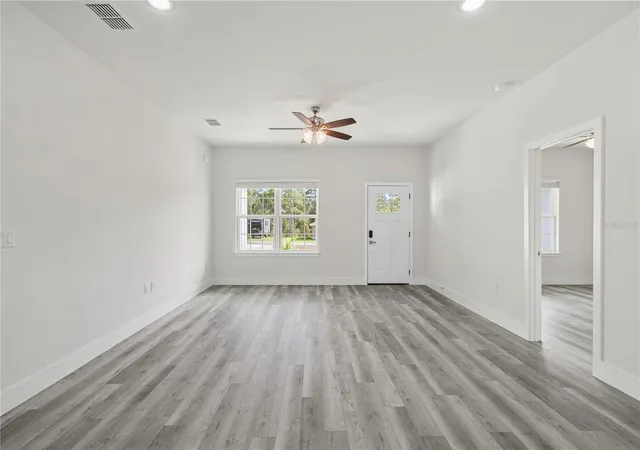 Photo 2 of Single family home for sale at 1601 W Country Clb Blvd, Citrus Springs, FL 34434 | MLS# O6453608 | Listing updated on 2026-10-30