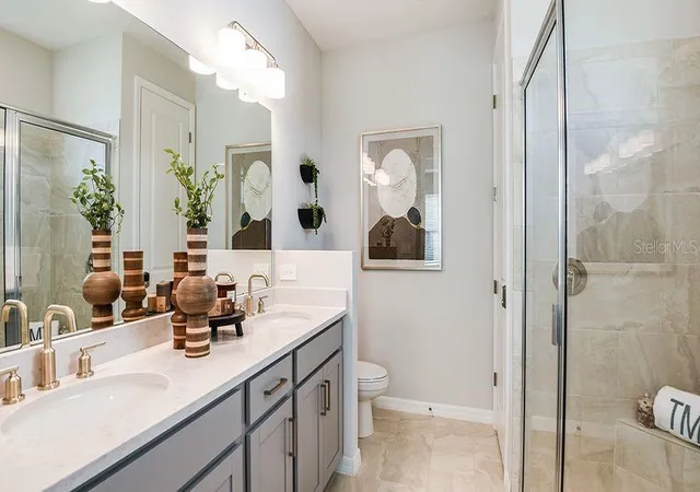 Photo 3 of Single family home for sale at 5685 Seagrape Ln, Kissimmee, FL 34758 | MLS# O6453609 | Listing updated on 2026-10-29