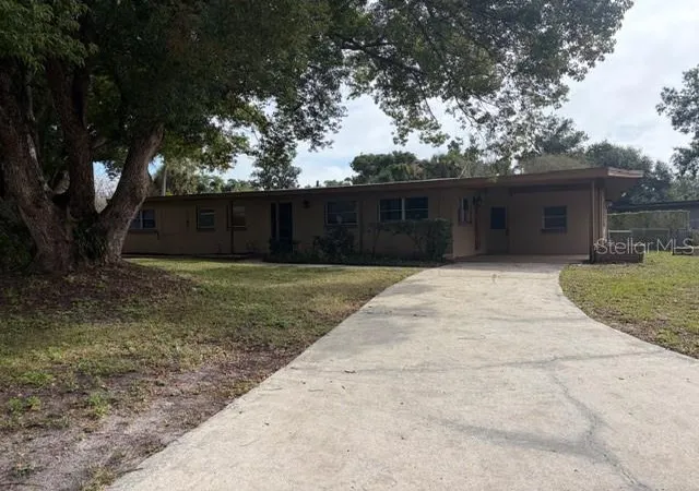 Photo 1 of Single family home for sale at 801 E Airport Blvd, Sanford, FL 32773 | MLS# TB8562647 | Listing updated on 2026-10-29
