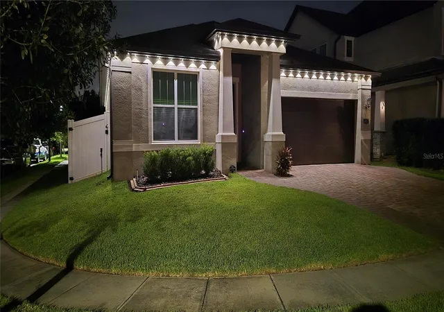 Photo 3 of Single family home for sale at 1657 Cheshire Oaks Ln, Orlando, FL 32825 | MLS# O6453619 | Listing updated on 2026-10-30