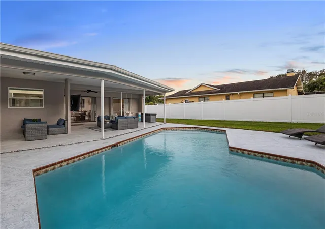 Photo 1 of Single family home for sale at 3222 Wessex Way, Clearwater, FL 33761 | MLS# TB8562667 | Listing updated on 2026-10-30