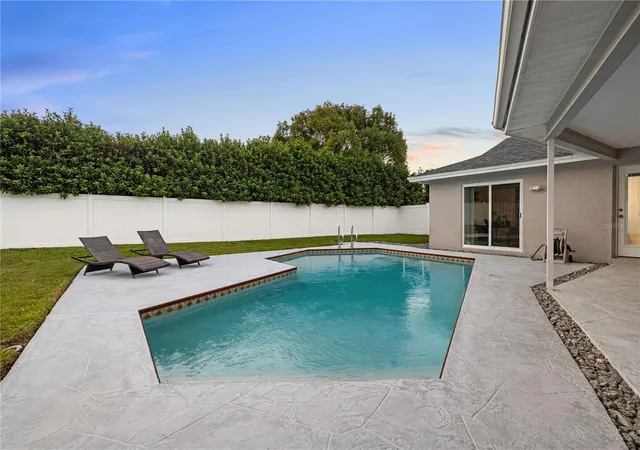 Photo 2 of Single family home for sale at 3222 Wessex Way, Clearwater, FL 33761 | MLS# TB8562667 | Listing updated on 2026-10-30