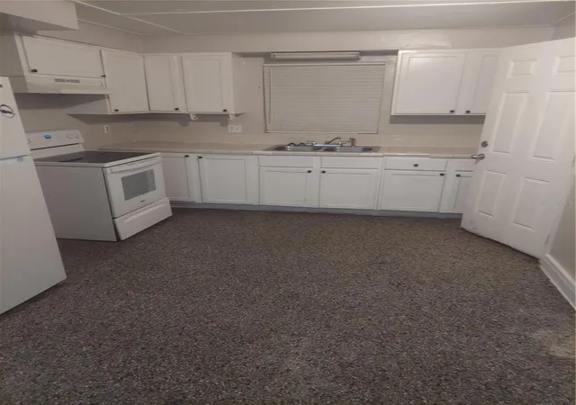 Photo 4 of House for sale at 2818 Locicero Dr, Tampa, FL 33619 | MLS# TB8562671 | Listing updated on 2026-10-30