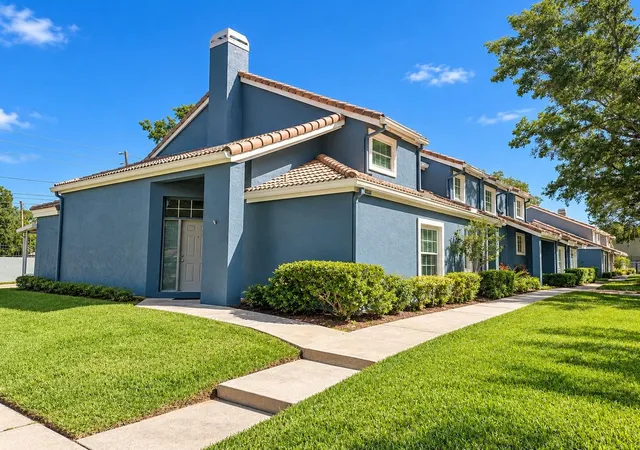 Photo 1 of Townhouse for sale at 4489 Oak Arbor Cir, Orlando, FL 32808 | MLS# O6453628 | Listing updated on 2026-10-30