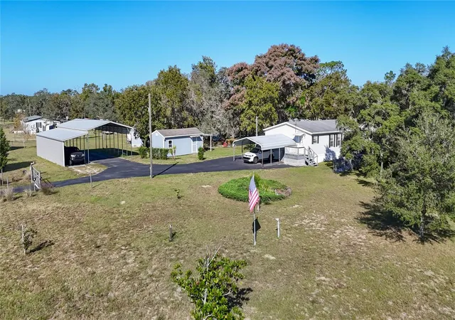 Photo 4 of Manufactured home for sale at 17131 Monteverde Dr, Spring Hill, FL 34610 | MLS# W7890744 | Listing updated on 2026-10-30