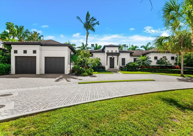 Photo 4 of Single family home for sale at 1207 Sharswood Ln, Sarasota, FL 34242 | MLS# A4711266 | Listing updated on 2026-10-30