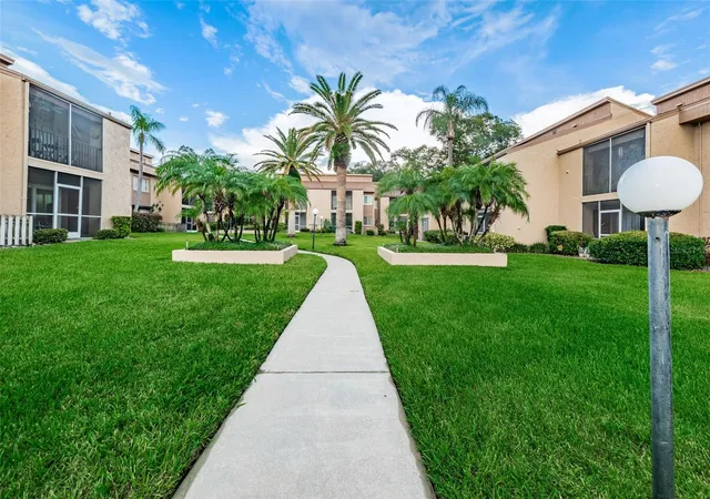 Photo 2 of Condo for sale at 1575 Greenlea Dr #4, Clearwater, FL 33755 | MLS# TB8562687 | Listing updated on 2026-10-30