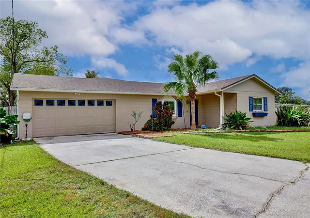 Photo 1 of Single family home for sale at 2032 Lake Christie Dr, Orlando, FL 32809 | MLS# O6453637 | Listing updated on 2026-10-30