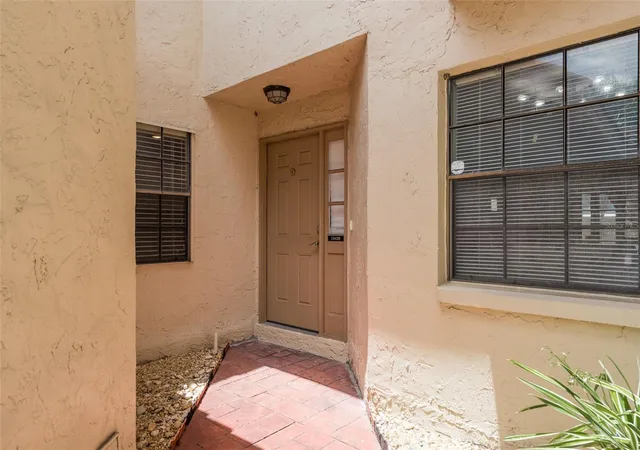 Photo 4 of Townhouse for sale at 10429 La Mirage Ct, Tampa, FL 33615 | MLS# TB8562689 | Listing updated on 2026-10-30