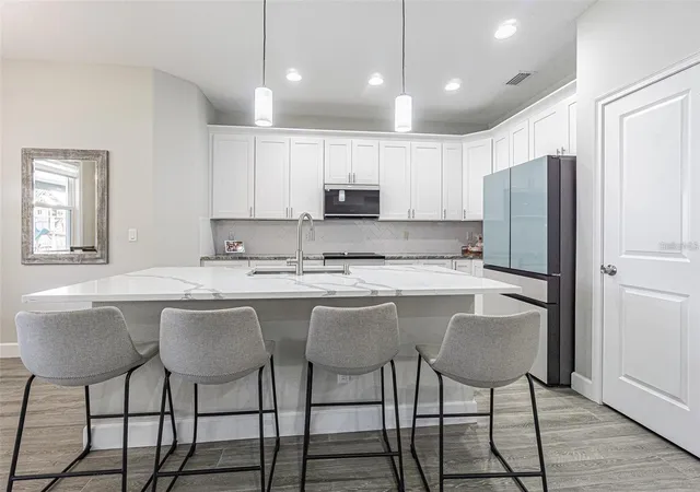 Photo 4 of Single family home for sale at 8510 Dee Cir, Riverview, FL 33569 | MLS# TB8562707 | Listing updated on 2026-10-30